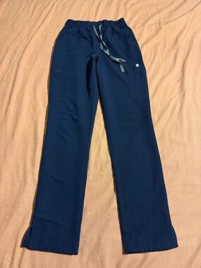 Figs Women’s Dowa Navy Blue Scrub Pants